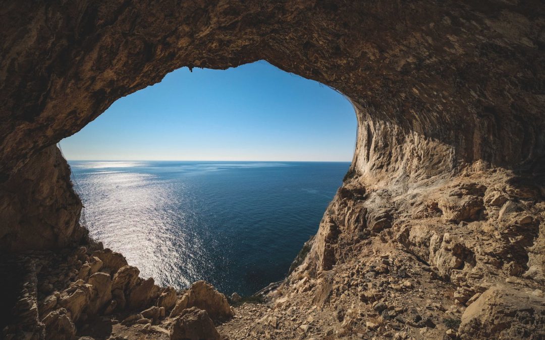 sea seen from inside a grotto